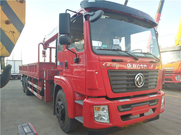 東風景程 齊星駕駛室IMG_20190701_174929.jpg