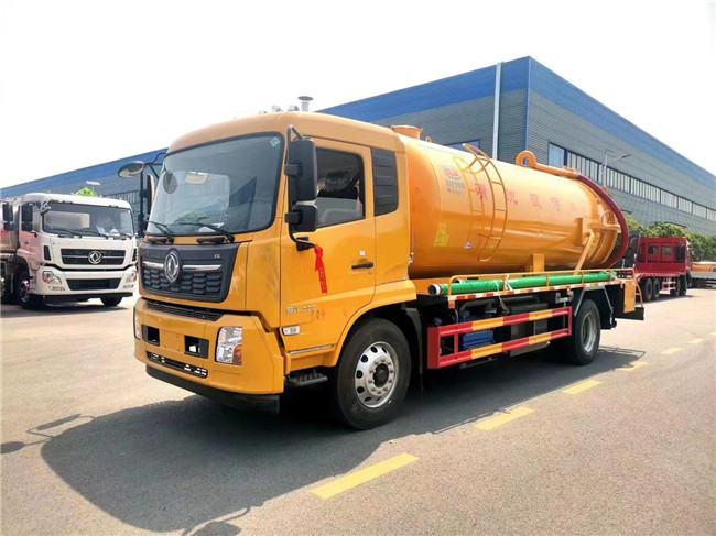 國(guó)六東風(fēng)天錦康明斯210馬力清洗吸污車(chē)